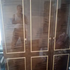 Шифоньер, Худжанд