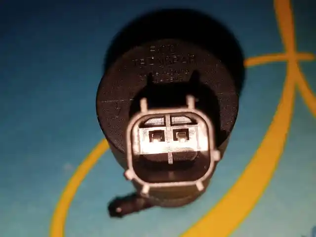 Насос бачка для мойки от Ford Volvo, Худжанд