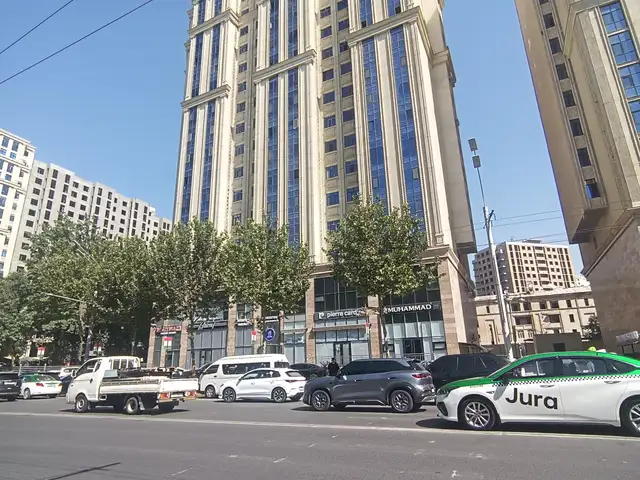2-комн. квартира, 11 этаж, 80м², Шохмансур, Душанбе
