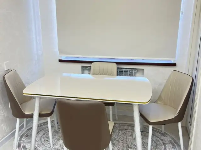 Стол и стулья, Душанбе