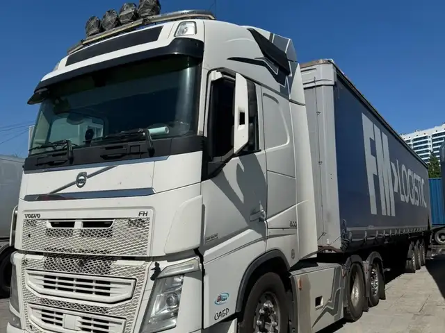 Седельный тягач Volvo FH500 2017, Пенджикент