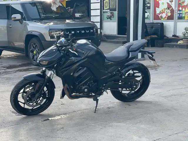 Мотоцикл Кawasaki z1100, Душанбе