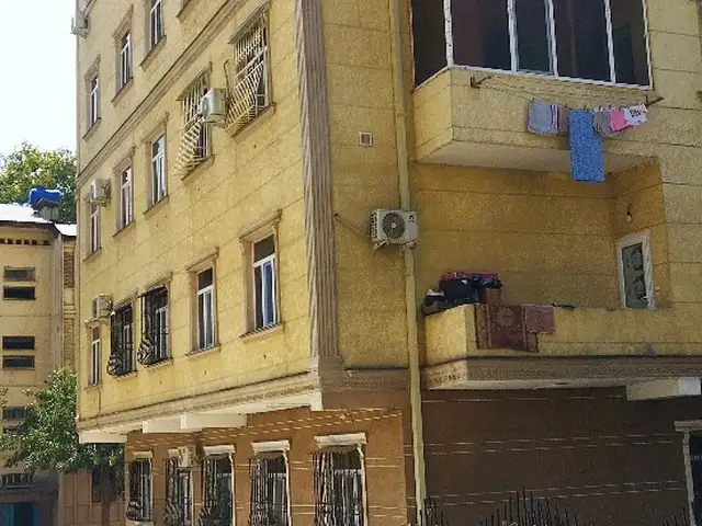 2-комн. квартира, 1 этаж, 45 м², Бозорчаи гулистон, Ваҳдат