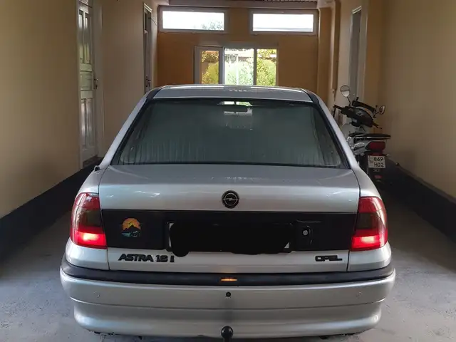 Opel Astra F