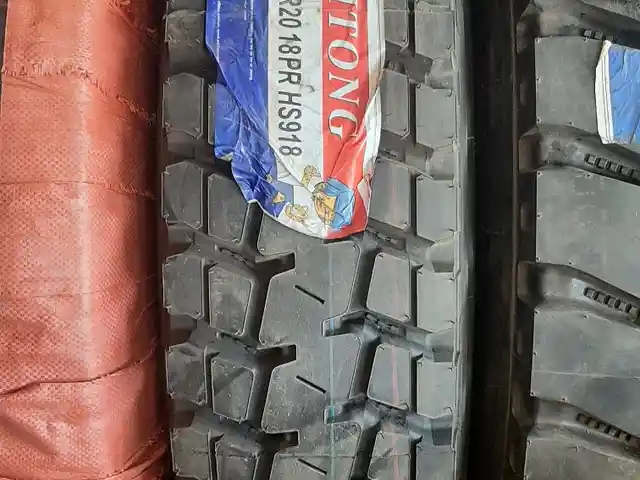 Шины 10.00 R20, Душанбе