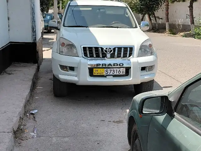 Toyota Land Cruiser Prado
