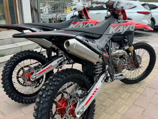 Мотоцикл Kayo 300 cc, Душанбе