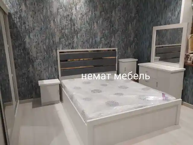 Кровать с тумбочкой, Душанбе