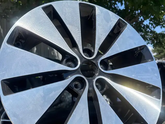 Диски R18 от KIA, Худжанд