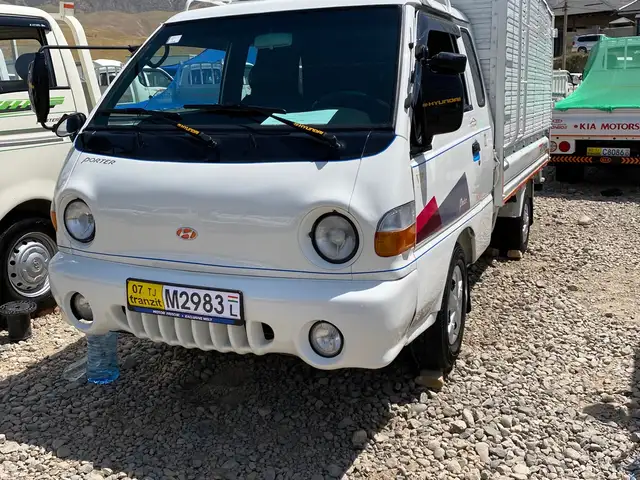 Бортовой Hyundai Porter 1, 2002, Душанбе