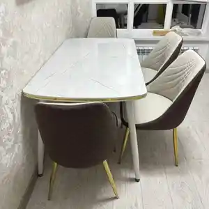 Стол и стулья, Душанбе