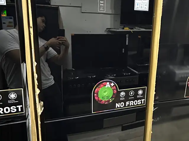 Холодильник 417л LG INVERTOR GLASS BLACK, Худжанд
