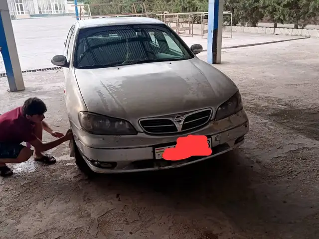 Nissan Maxima