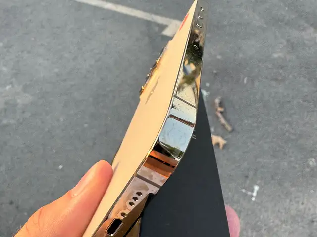 Apple iPhone 13 Pro, 128 gb, Gold, Душанбе - 5