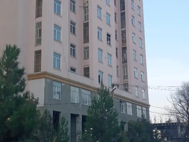Помещение под магазин / салон, 54м², Коператор Донишгохи Тичорати., Душанбе