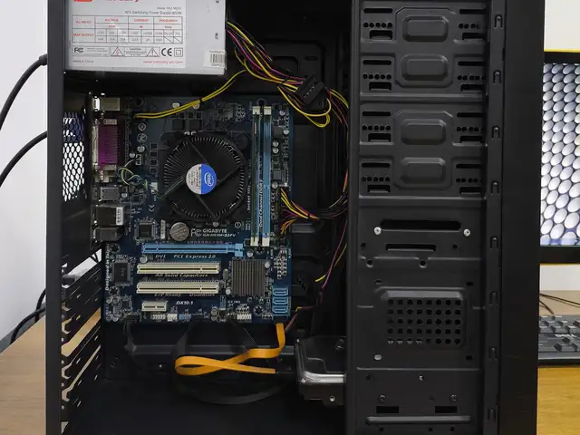 Системный блок Asus H61/Core i3/DDR3 4GB/HDD 500GB, Душанбе
