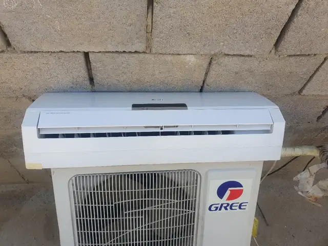 Кондиционер 12куб Midea, Худжанд