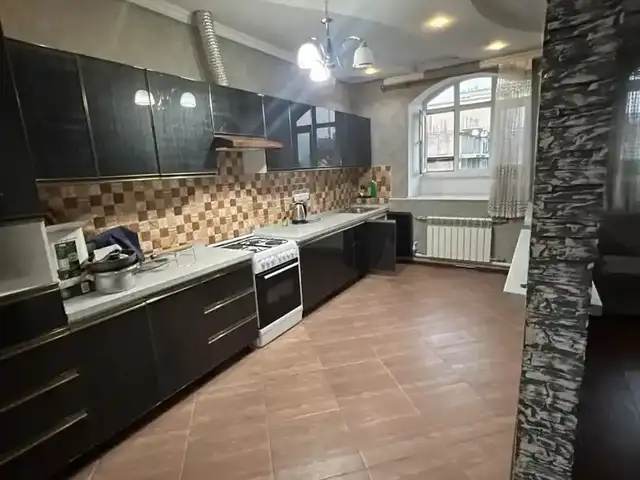 3-комн. квартира, 6 этаж, 70м², Спартак доми гемотест Спартак, Душанбе