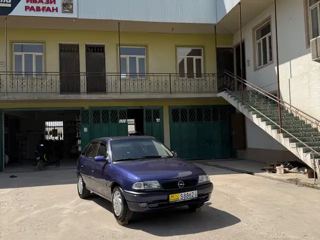 Opel Astra F