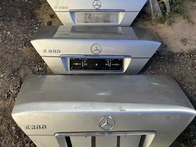 Крышка багажника для Mercedes-Benz w124, Душанбе