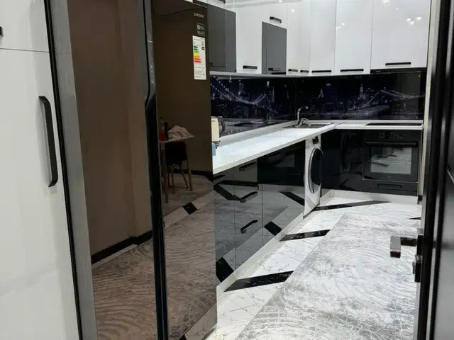 4-комн. квартира, 6 этаж, 105м², И. Сомонӣ, Душанбе
