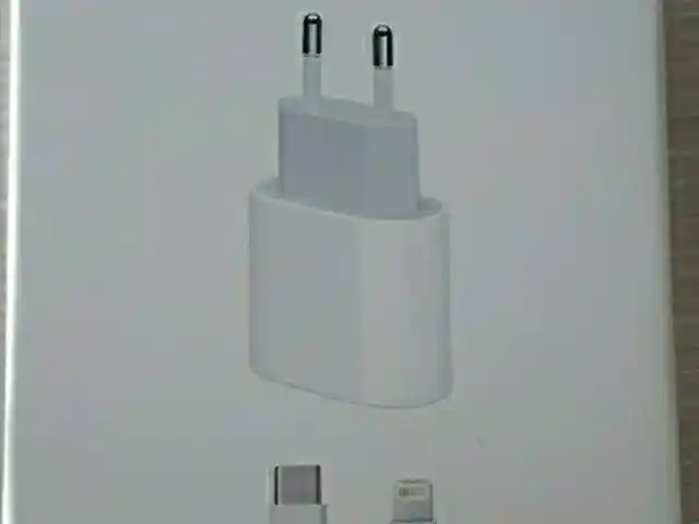 Зарядное устройство от Apple iPhone 13 Pro Max, Бохтар (Курган-Тюбе)