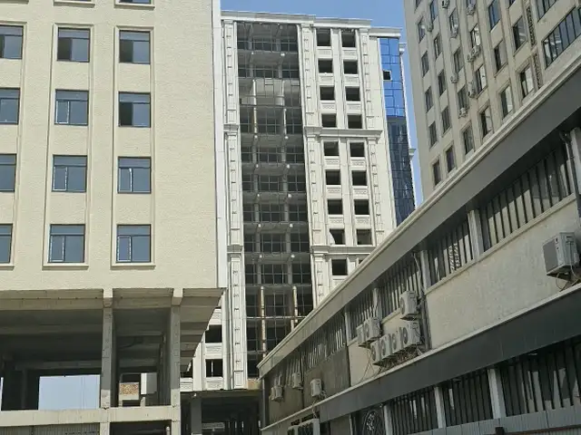 3-комн. квартира, 11 этаж, 98 м², Шохмансур, Душанбе