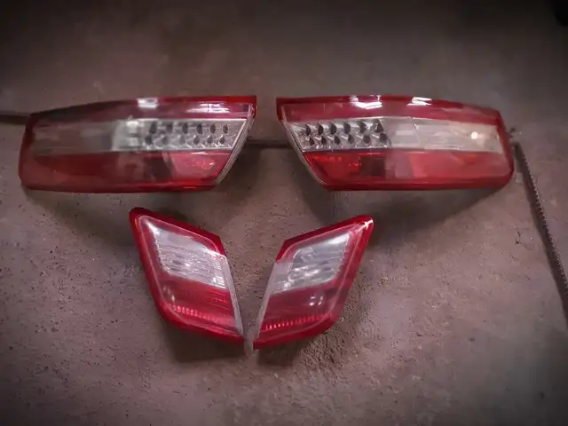 Фары на Toyota Camry, 2011, Хуҷанд