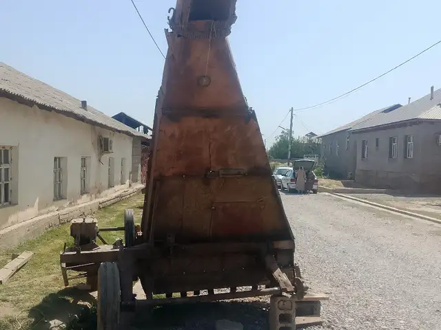 Трактор, Кӯлоб