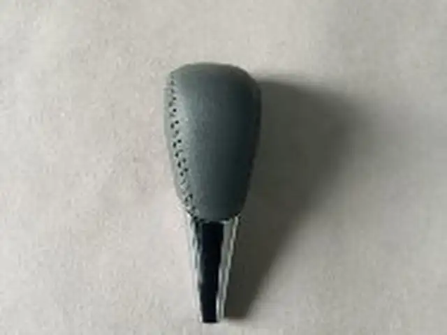 Ручка КПП на Toyota, Худжанд