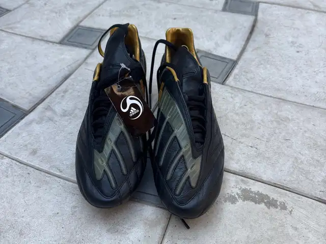 Эксклюзивные бутсы Adidas Predator PowerSwerwe, Душанбе