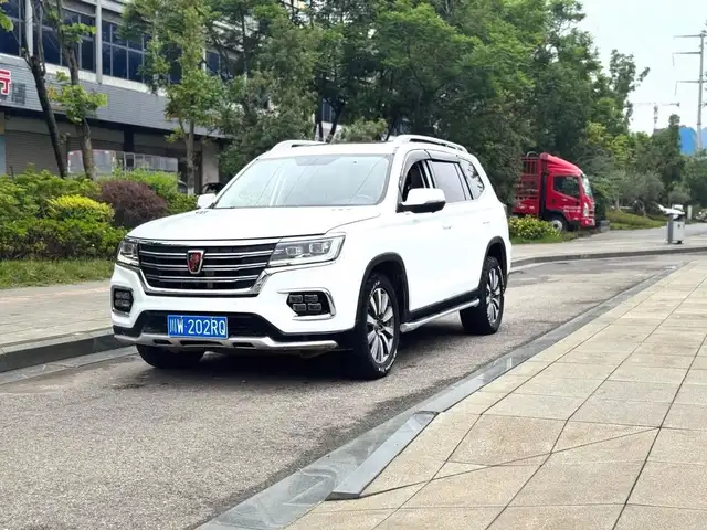 JAC JS8
