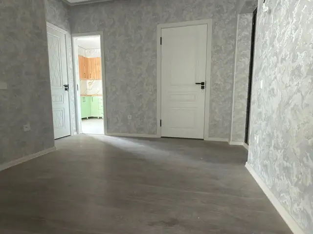 2-комн. квартира, 5 этаж, 48 м², 1 мкр, Турсунзода