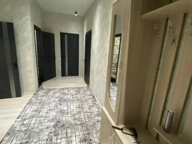 3-комн. квартира, 5 этаж, 70м², 8 мкр, Хуҷанд