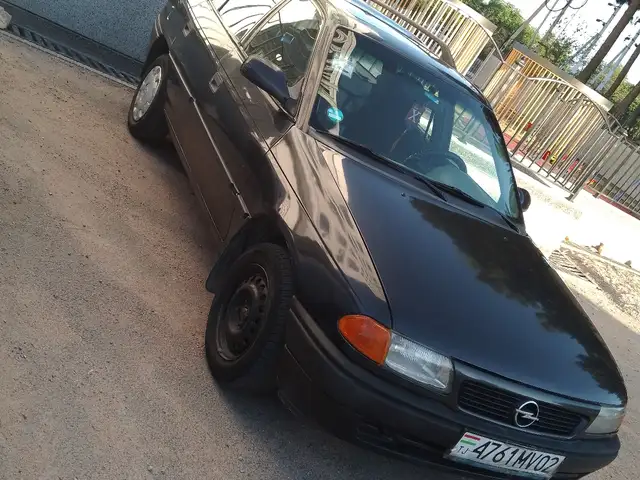 Opel Astra F