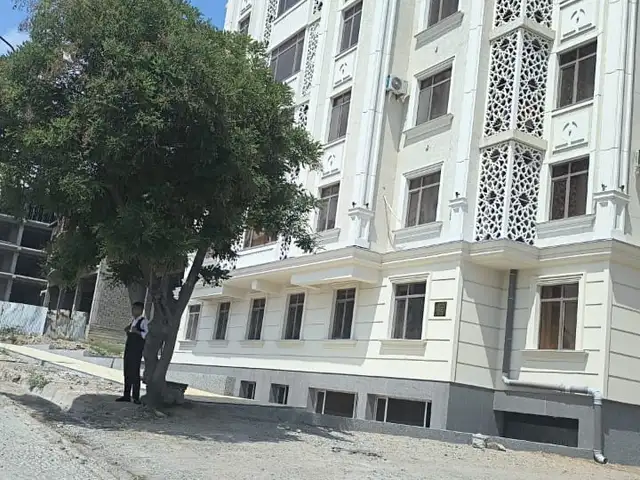 3-комн. квартира, 4 этаж, 75 м², 12 мкр, Хуҷанд