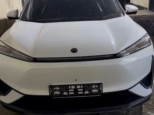 Dongfeng L7