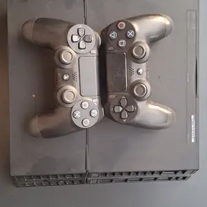 Игровая приставка Sony PlayStation 4, Конибодом