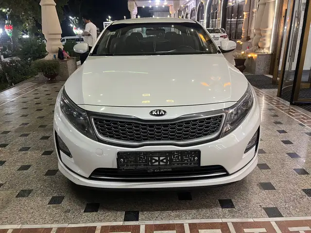 Kia K5, 2014, Хуҷанд - 11