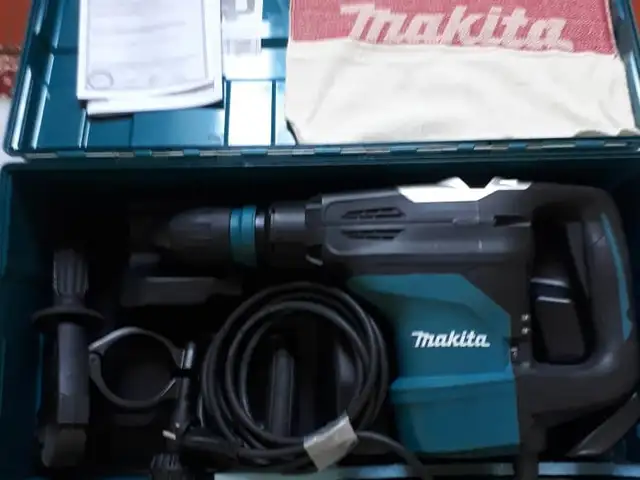 Перфоратор Makita HR4003C, Бохтар (Курган-Тюбе)