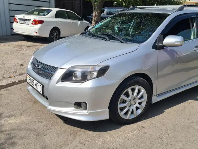 Toyota Fielder