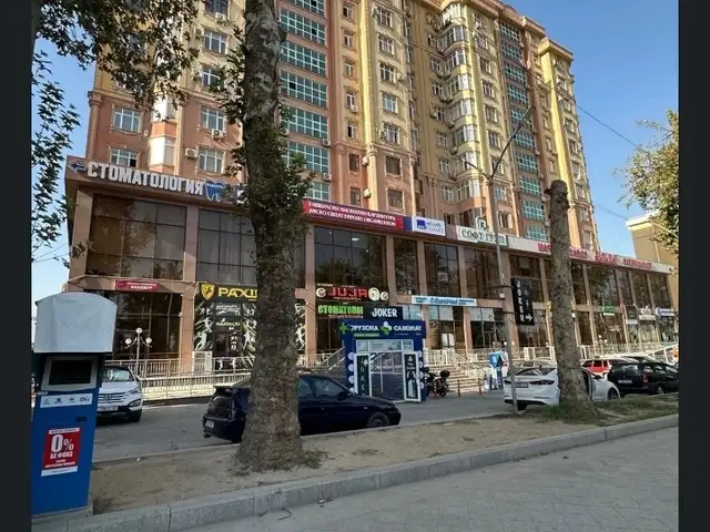 2-комн. квартира, 10 этаж, 74м², Караболо, доми Ёвар, ру ба руи кохи Борбад, Душанбе