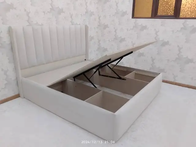 Кровать двуспальная, Душанбе