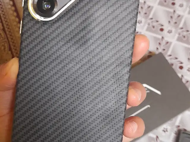 Samsung Galaxy S25 Ultra 12/1tb, Хуҷанд