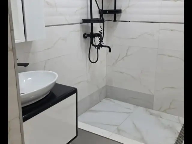 2-комн. квартира, 3 этаж, 60м², И.Сомони, Душанбе