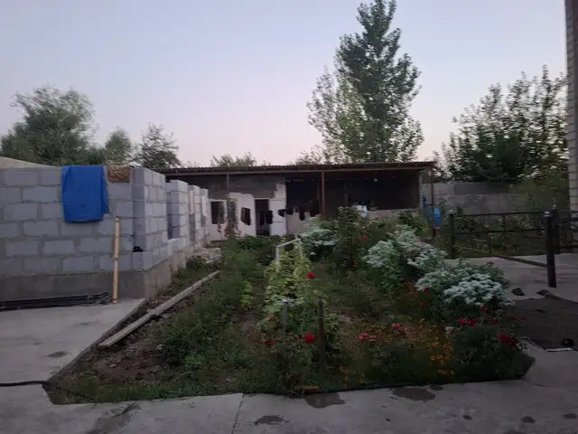 2 этажн. 5-комн. дом, 5 соток, махаллаи озоди занон, Душанбе