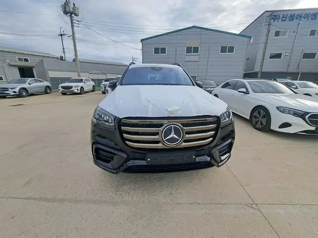 Mercedes-Benz CLS class
