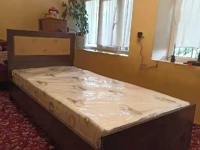 Кровать, Душанбе