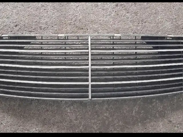 Решётка радиатора на Mercedes Benz W140 S600, Хуҷанд