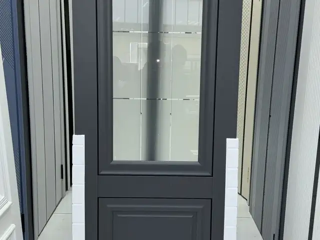 Дверь Классика, Душанбе